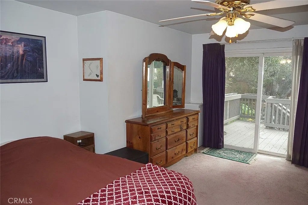 9341 Rollins