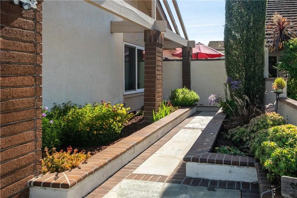 Photo of 14302 Morning Glory Rd, Tustin, CA 92780 (MLS # PW26047084)