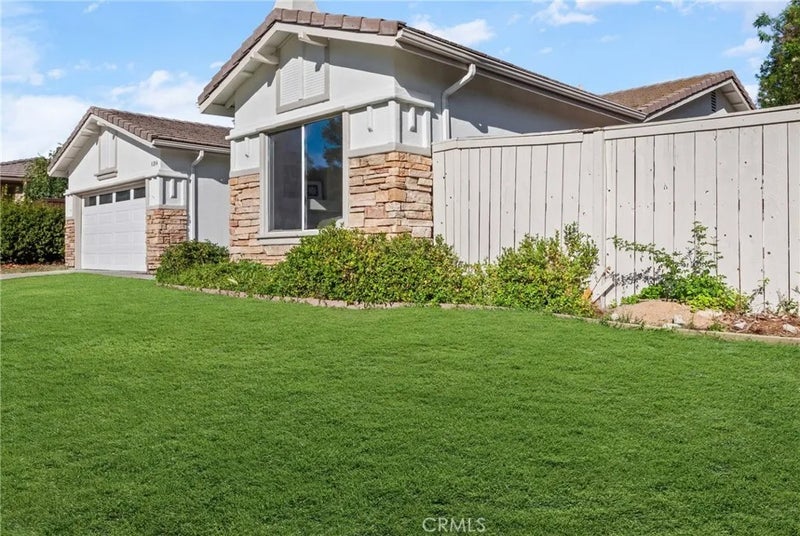 1214 Shadow Meadow