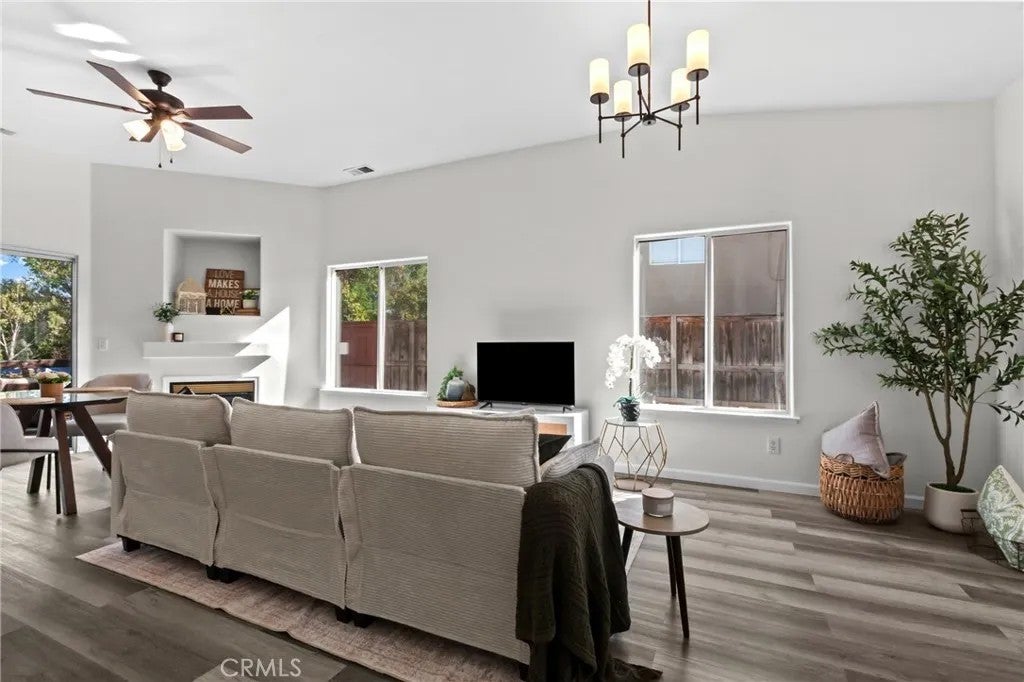 1214 Shadow Meadow