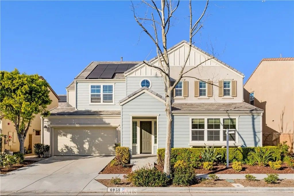 Photo of 6956 La Rochelle Way, Chino, CA 91710 (MLS # TR26027605)