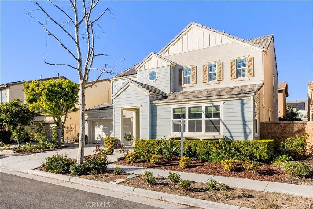 Photo of 6956 La Rochelle Way, Chino, CA 91710 (MLS # TR26027605)