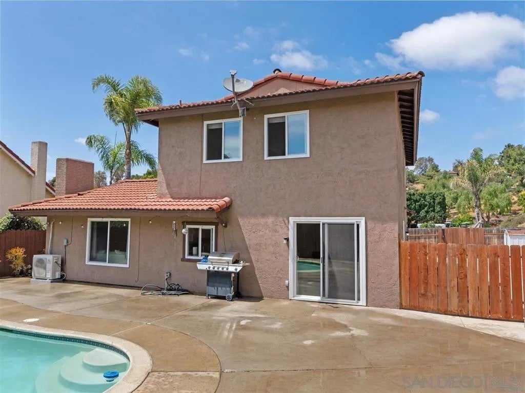 Photo of 1655 Point Mugu Court, Chula Vista, CA 91911 (MLS # 260021390)