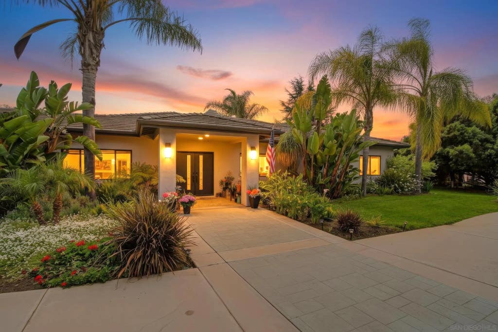 Photo of 3538 Cazador Lane, Fallbrook, CA 92028 (MLS # 260019934)
