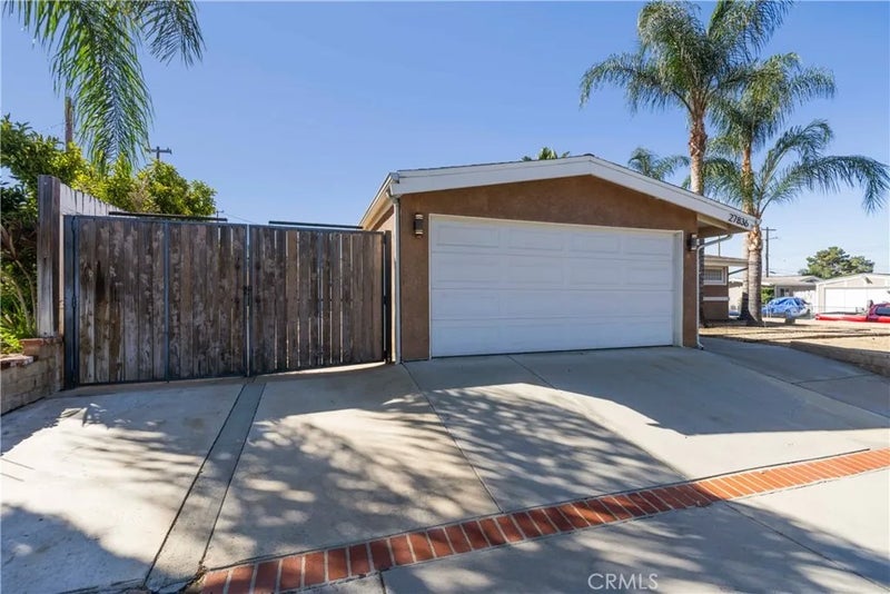 27836 Walnut Springs
