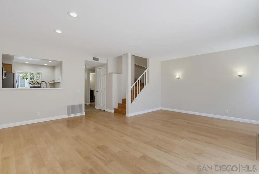 3614 Caminito Carmel Lndg