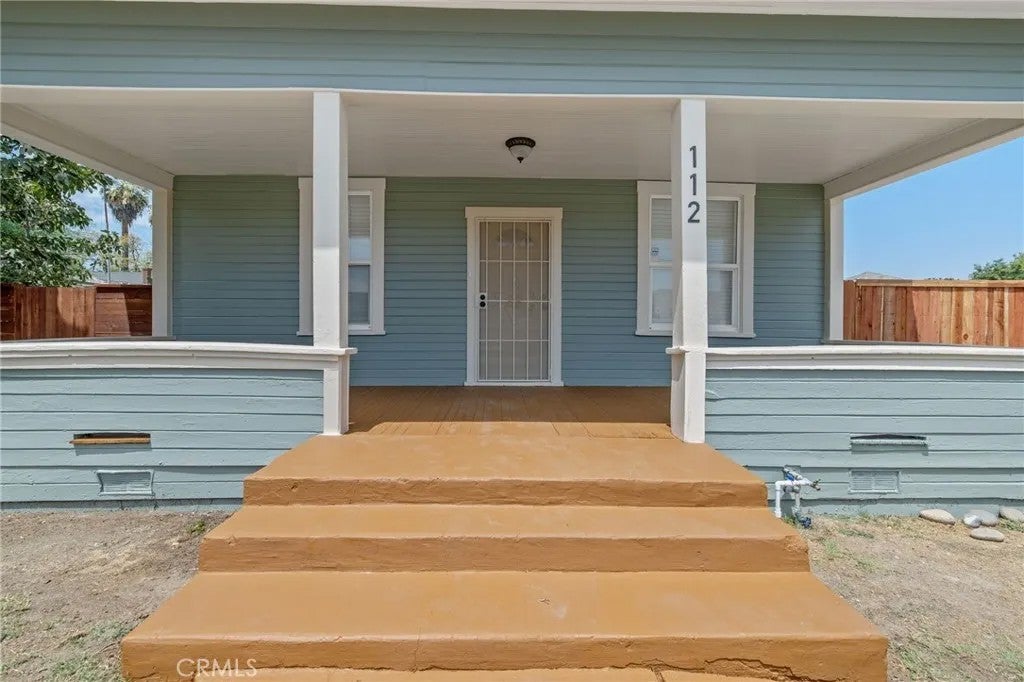 112 Irwin Court
