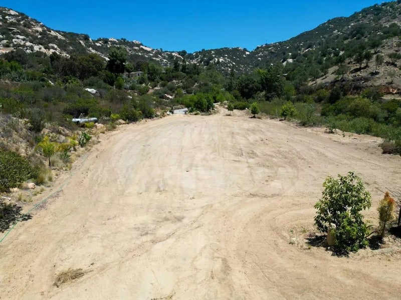 5589 Rainbow Creek