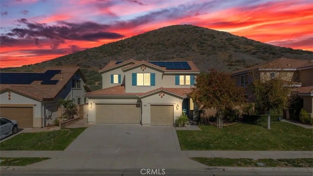 Photo of 34136 Camelina St, Lake Elsinore, CA 92532 (MLS # IG25270359)