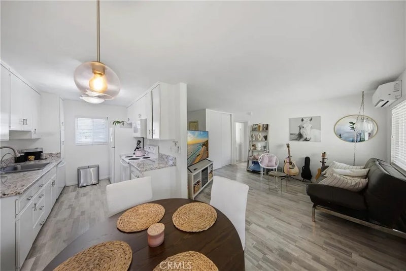 611 S La Veta Park Cir 127