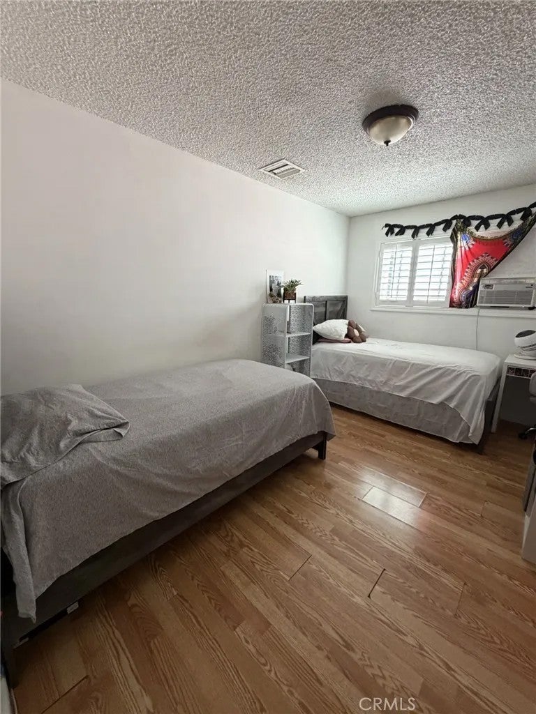 4527 Mcmillan