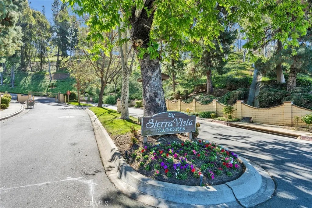 16211 Sierra Ridge