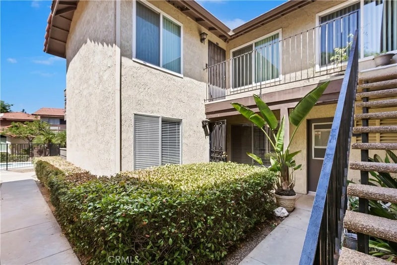 1350 Brentwood Circle B