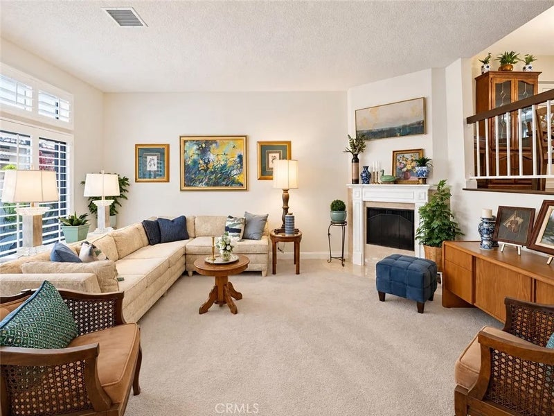 20737 Roscoe Boulevard 204