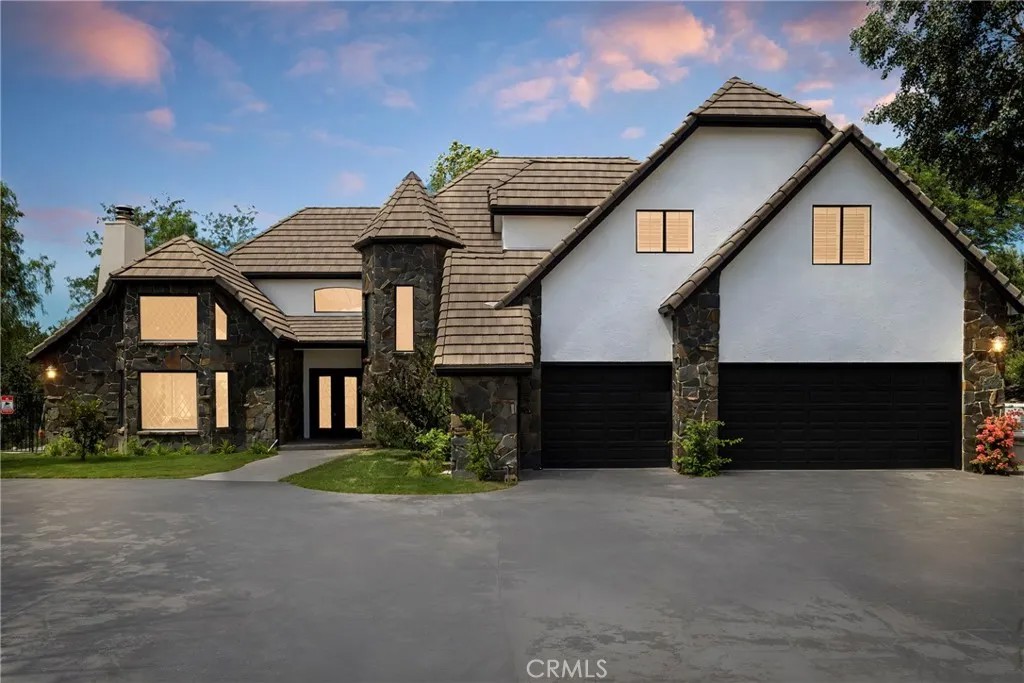 16161 Sky Ranch