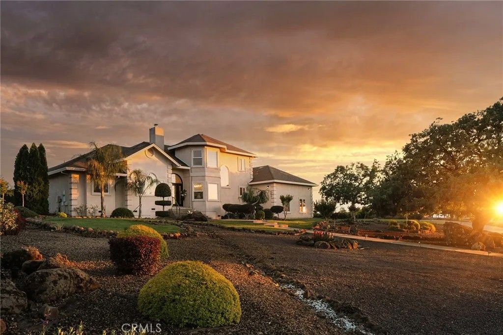 Photo of 84 Eagle Nest Dr, Chico, CA 95928 (MLS # SN26091811)