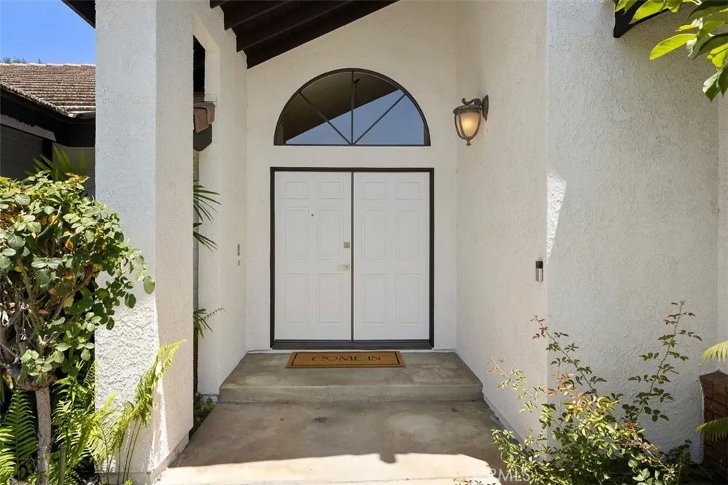 343 W Northridge