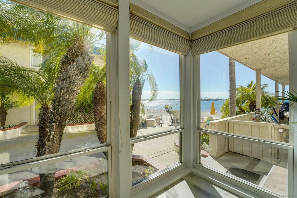 Photo of 3920 Riviera Dr #U, San Diego, CA 92109 (MLS # 260018559)