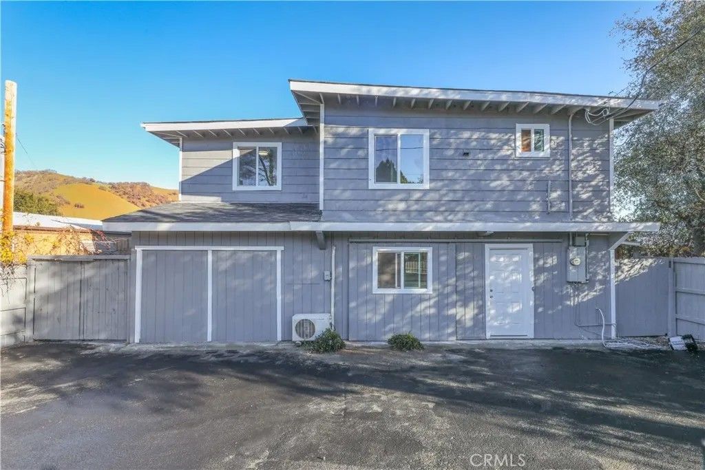 Photo of 3374 8th Street, Clearlake, CA 95422 (MLS # LC25275743)
