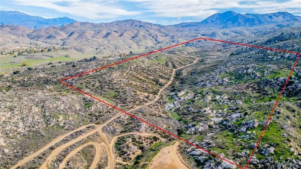 Photo of 0 Cactus Valley, Hemet, CA 92544 (MLS # IG26004251)