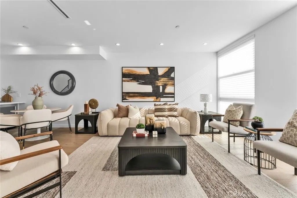 Photo of 11341 Pearl St, Los Angeles, CA 90064 (MLS # TR26014805)