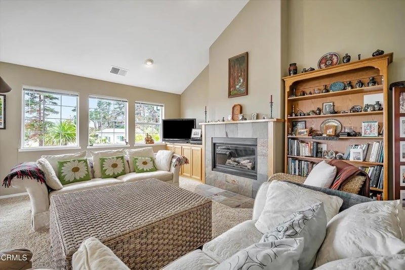 38934 Cypress Way