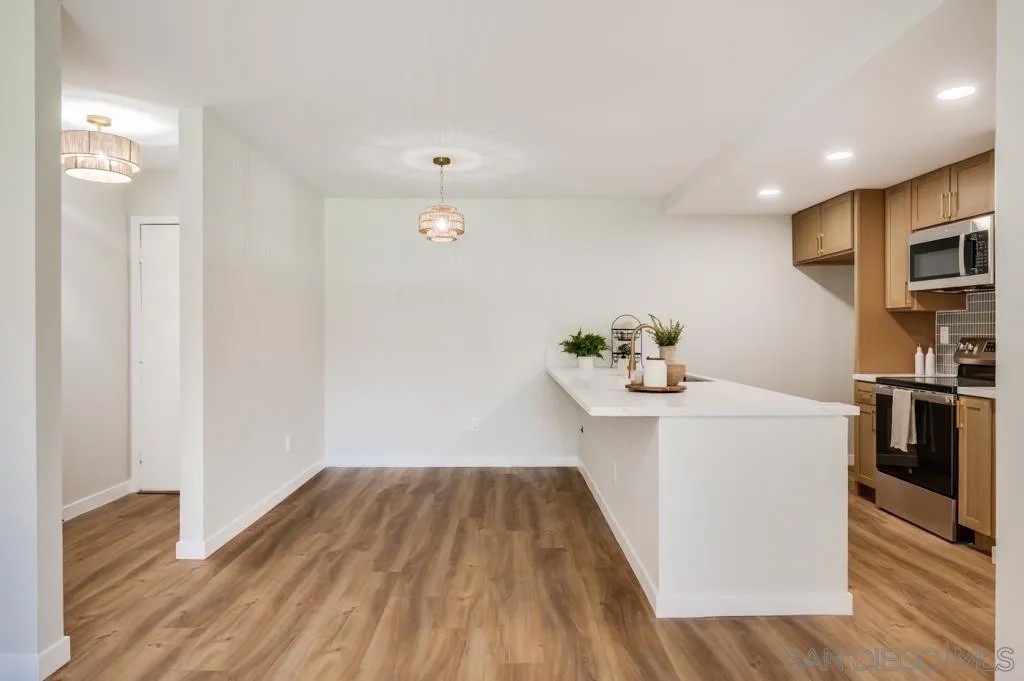 10737 San Diego Mission Rd 216