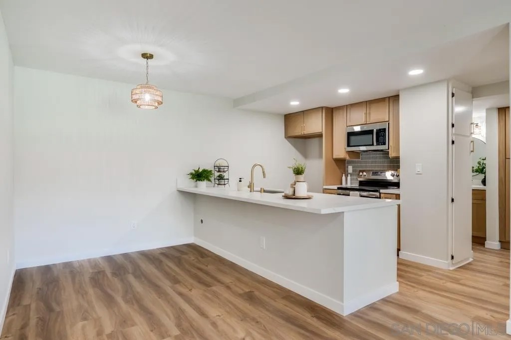 10737 San Diego Mission Rd 216
