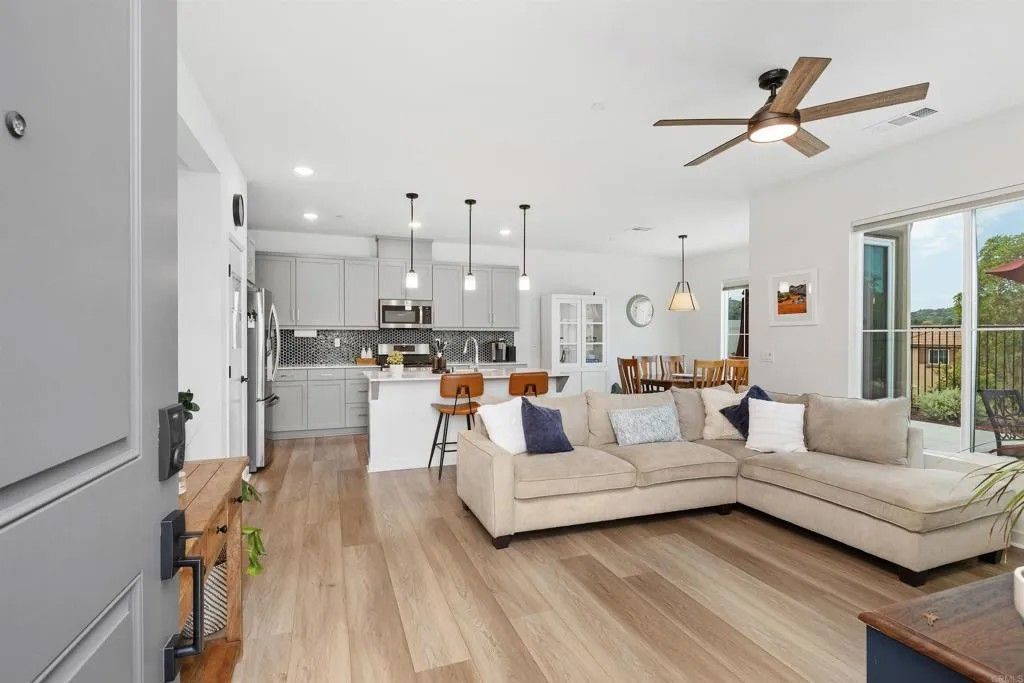 Photo of 35254 Blossom Place, Fallbrook, CA 92028 (MLS # NDP2602250)