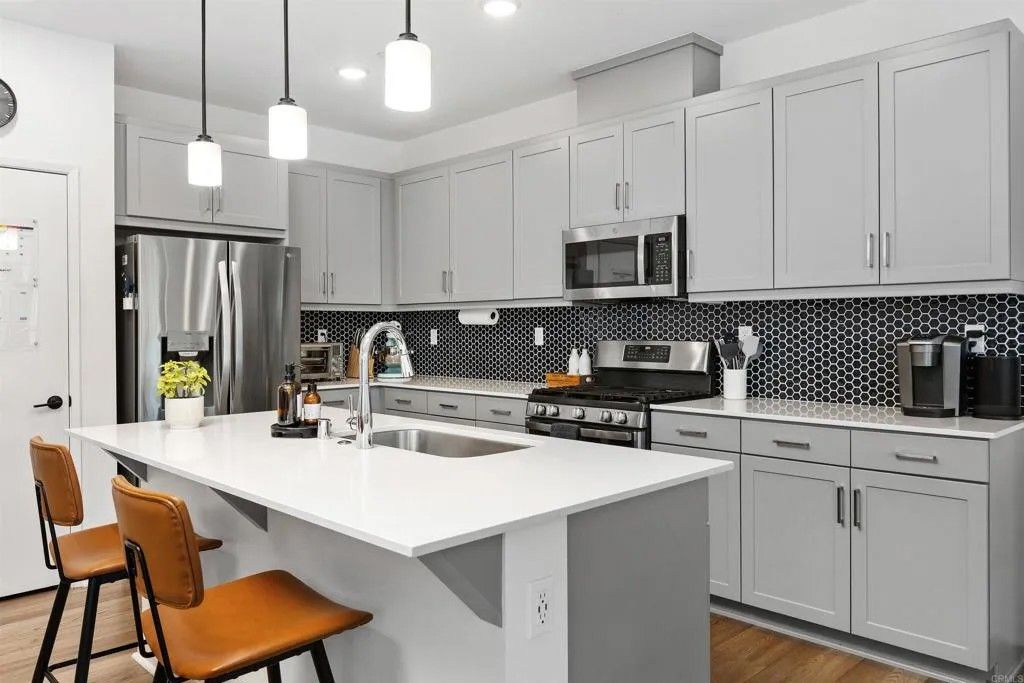 Photo of 35254 Blossom Place, Fallbrook, CA 92028 (MLS # NDP2602250)