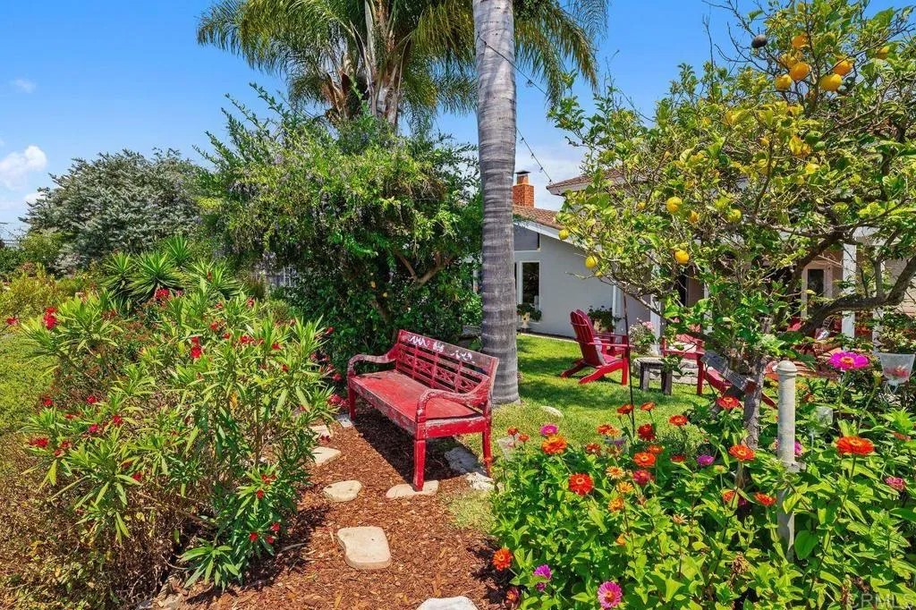 5448 Noah Way