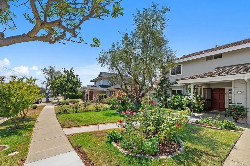 5448 Noah Way