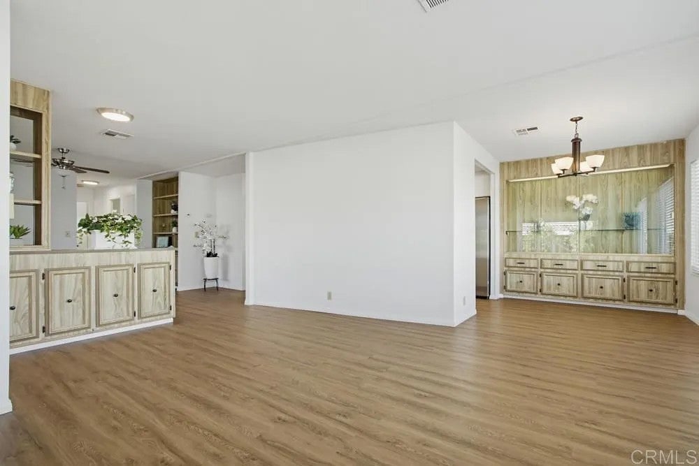 650 S Rancho Santa Fe Rd 121