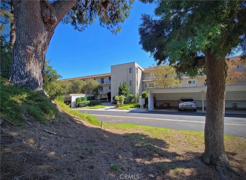 Photo of 3337 Punta Alta, Laguna Woods, CA 92637 (MLS # OC26220510)