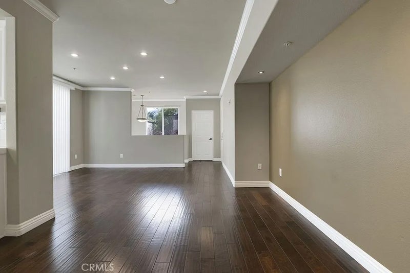 5220 Premiere Hills 222