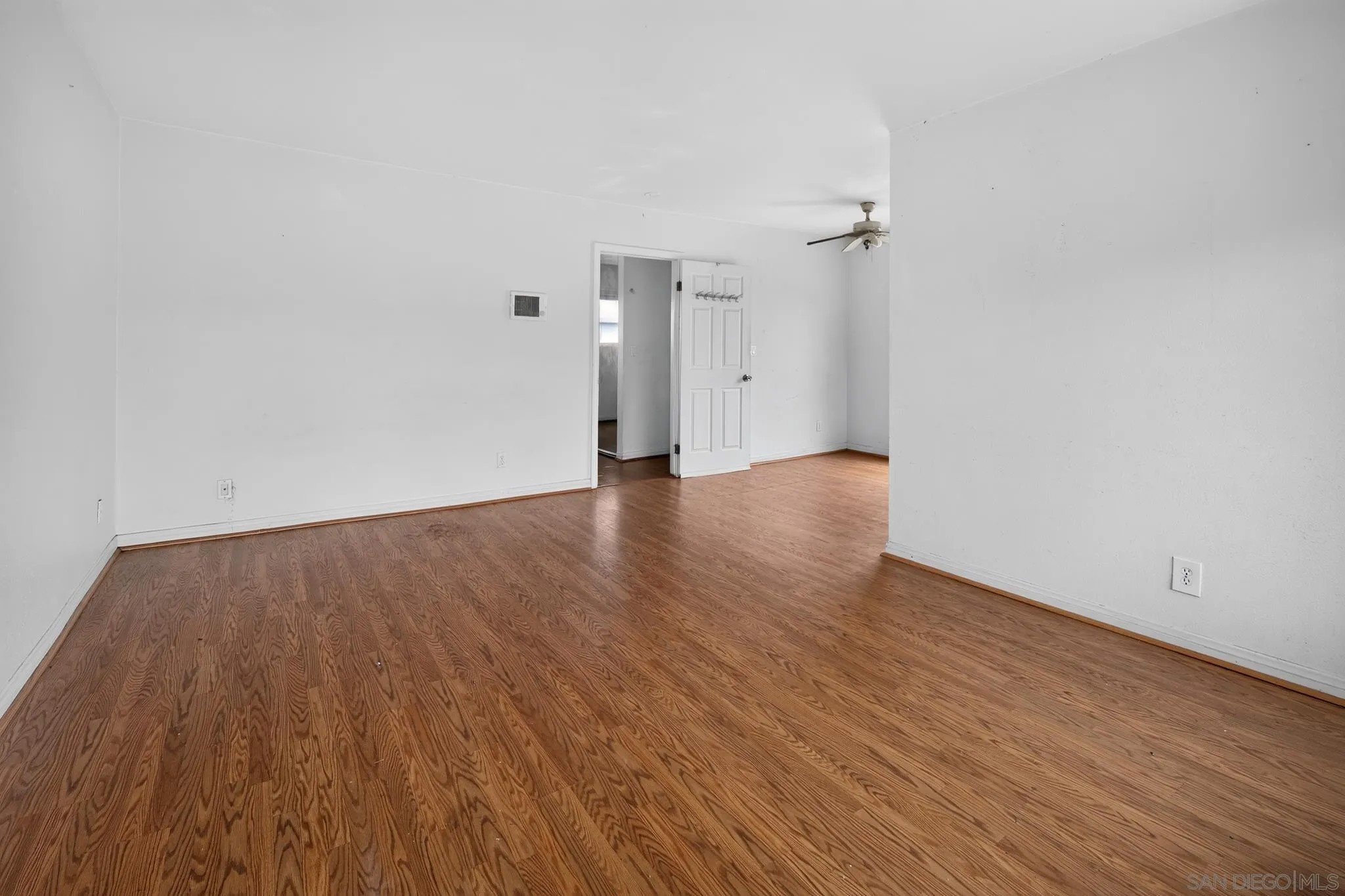 4346 52nd Street 10