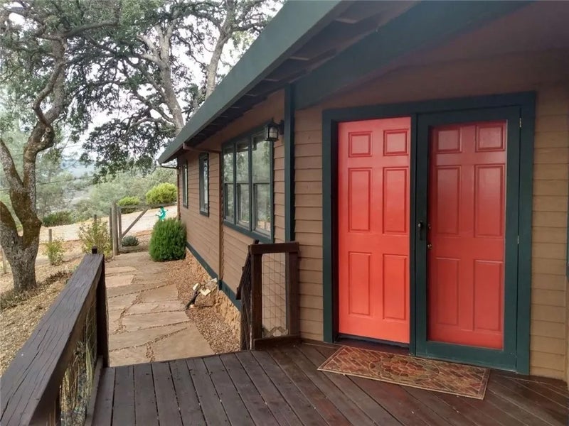 16934 Hofacker Lane
