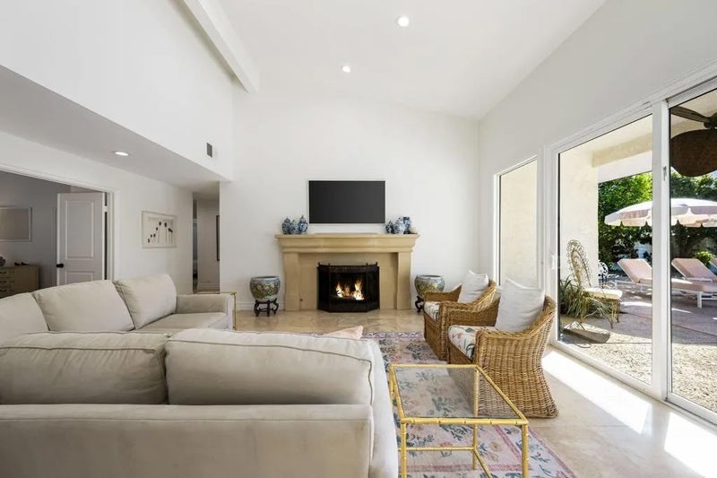 76101 Zuni Road