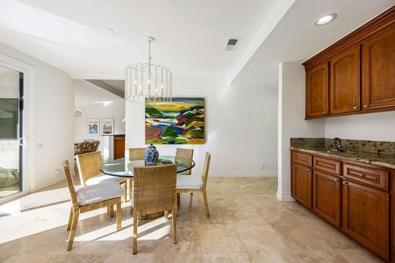 76101 Zuni Road