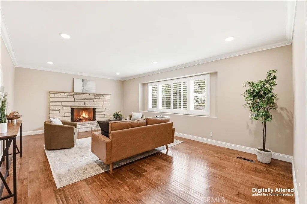 13917 Walnut