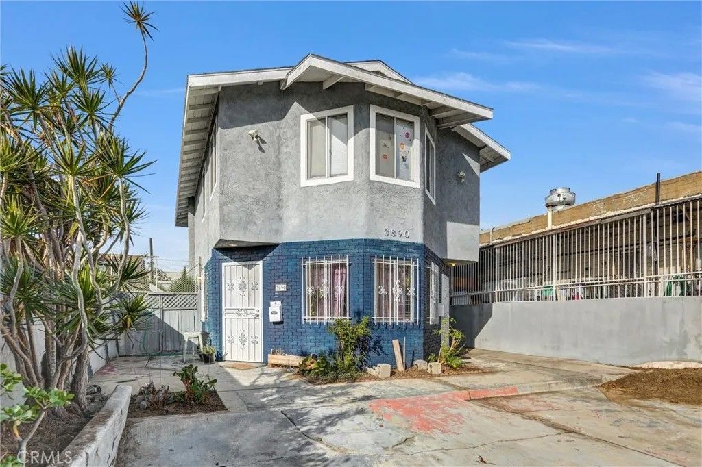 Photo of 3890 37th, San Diego, CA 92105 (MLS # AR25254269)