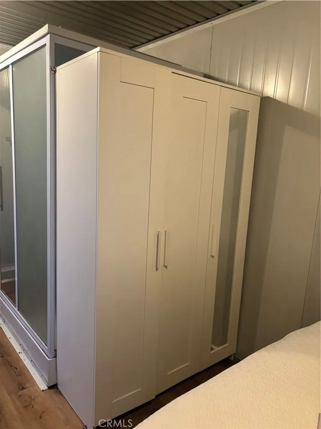 Photo of 37 Garden Dr, Bakersfield, CA 93307 (MLS # CV25278990)