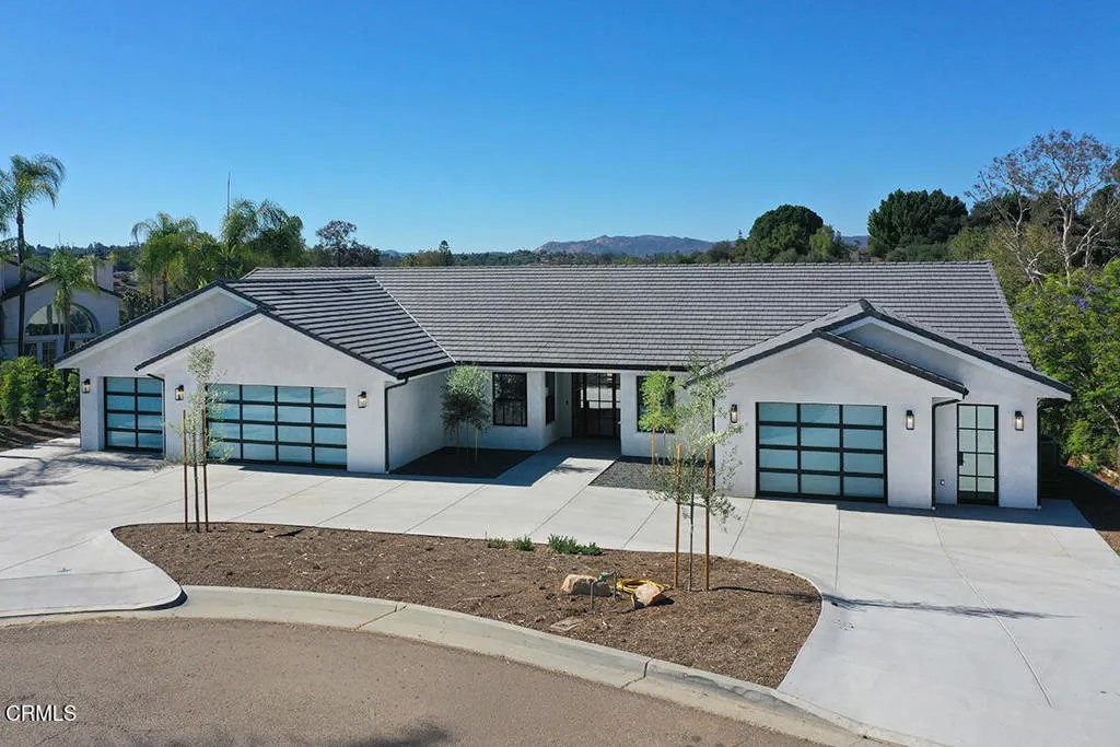 1048 Canyon Creek Place