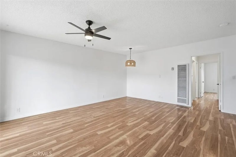 1036 Magnolia 207