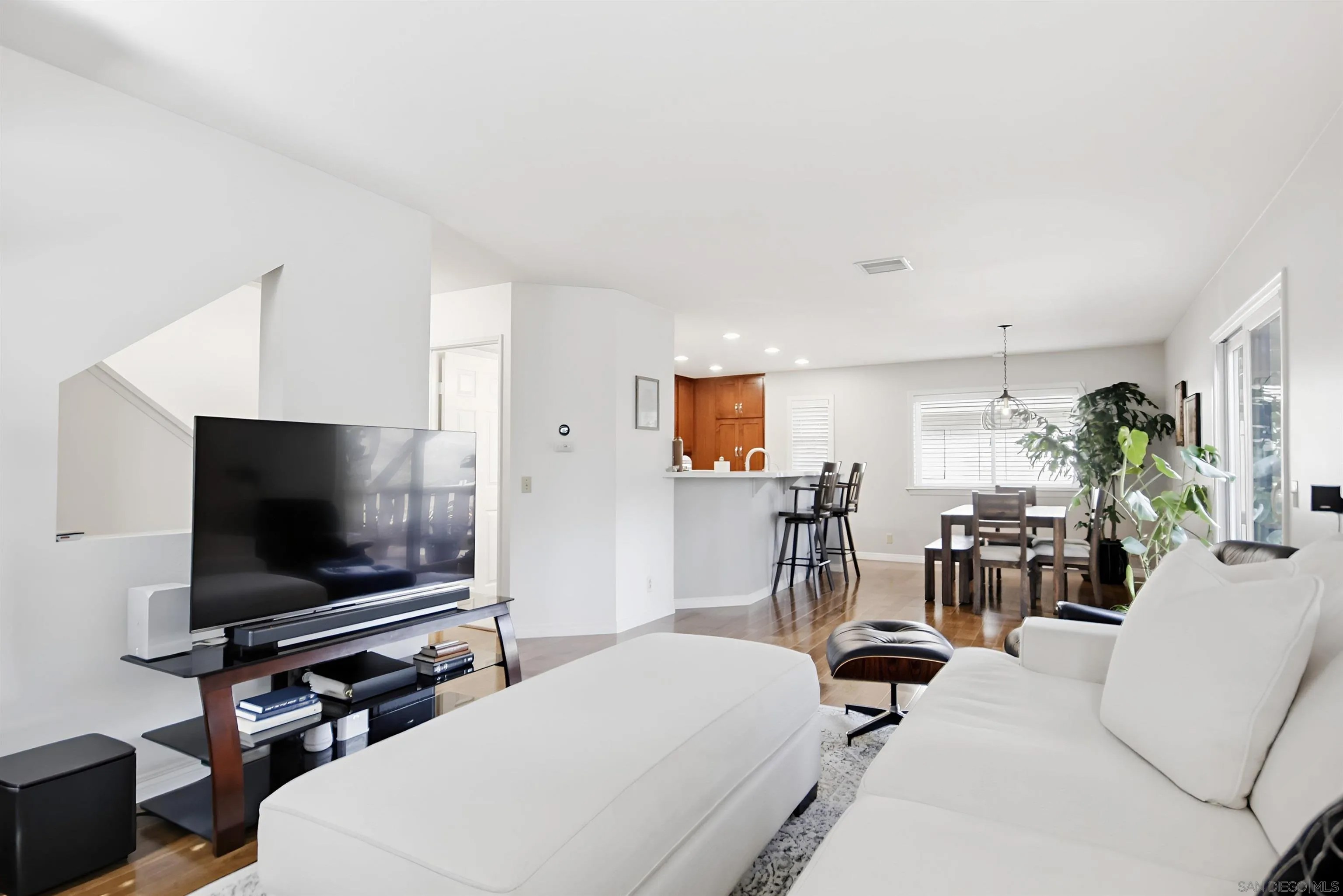 5822 Mission Center Rd A