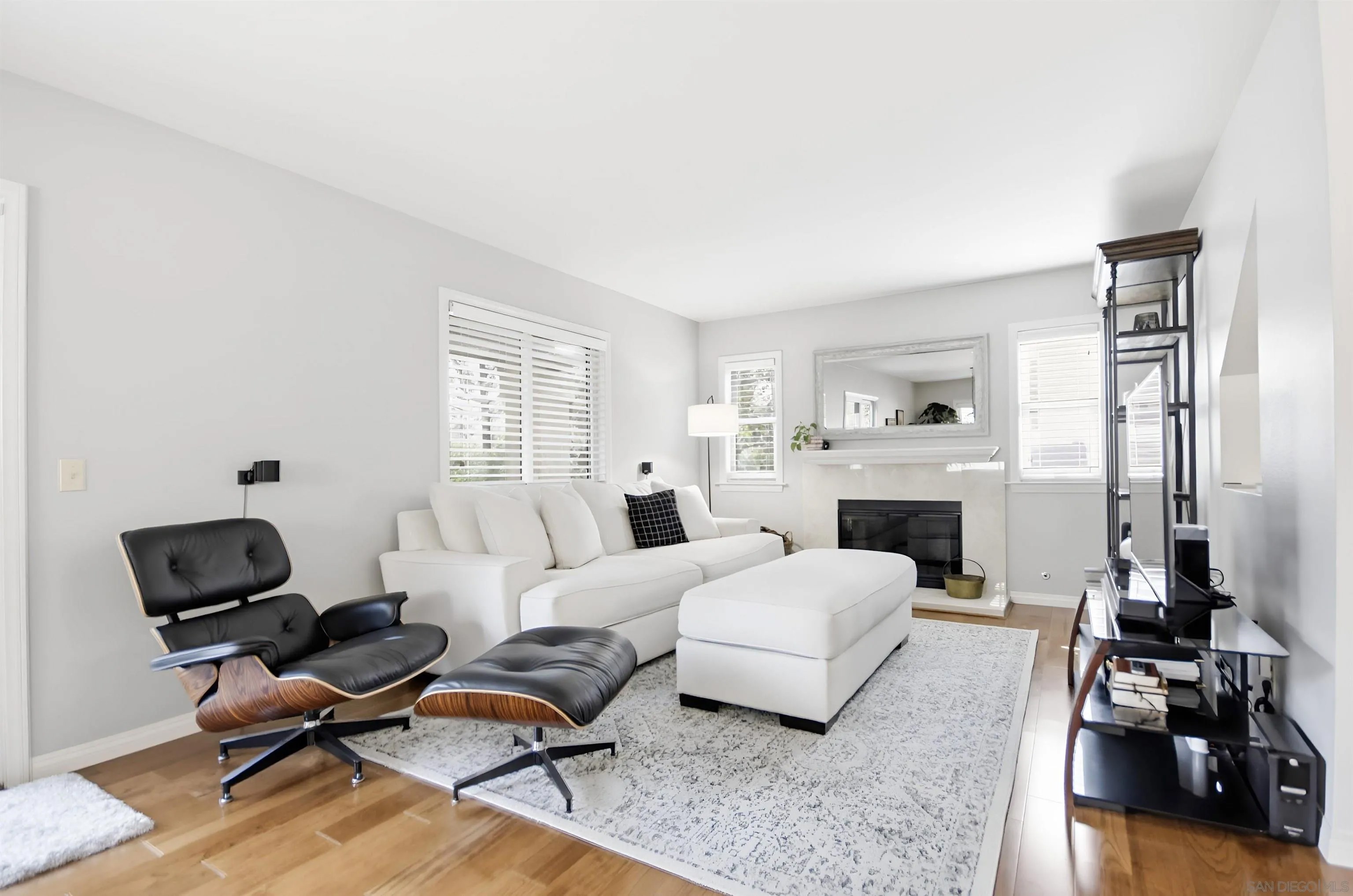 5822 Mission Center Rd A