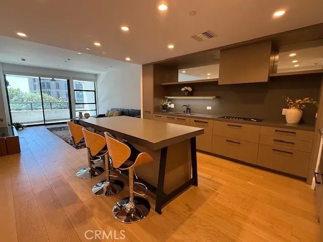 10777 Wilshire 310