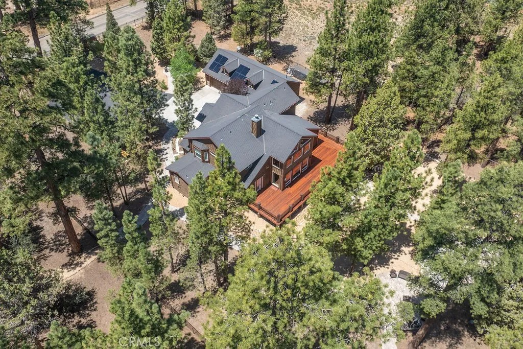 1520 Alderwood Court