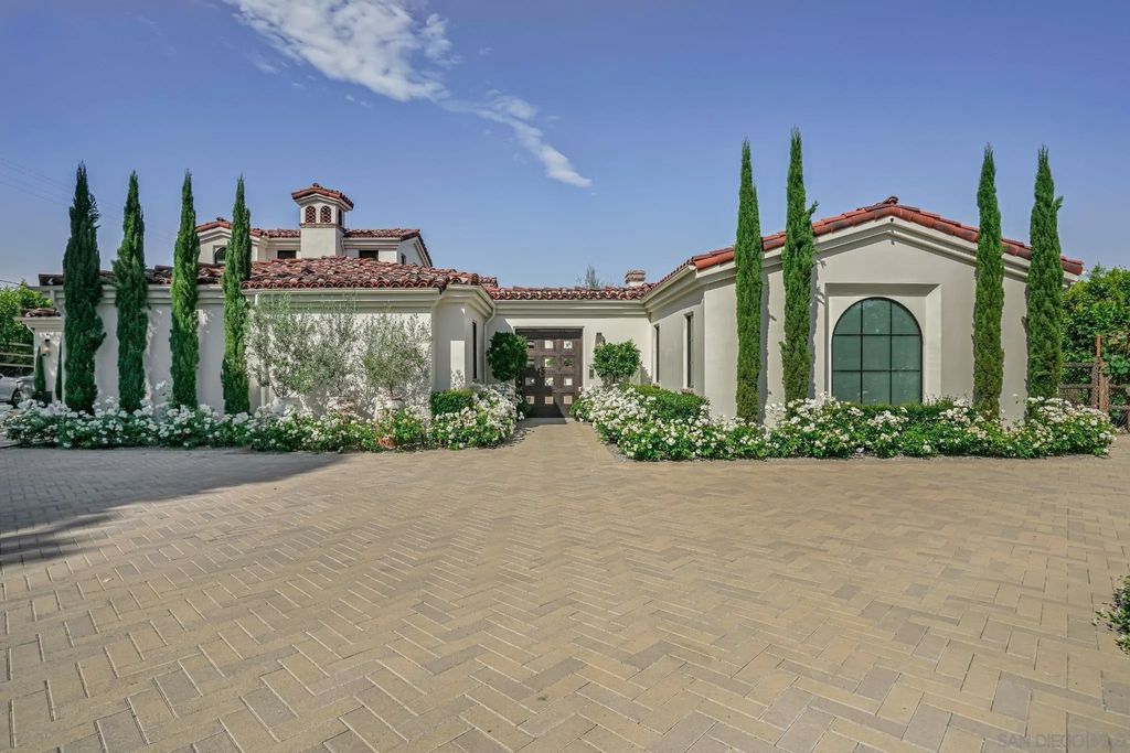 Photo of 5516 la Crescenta, Rancho Santa Fe, CA 92067 (MLS # 260003755)