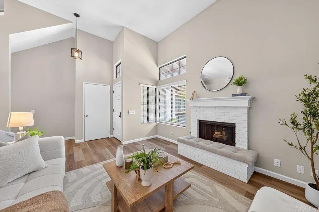 3514 Mission Mesa Way